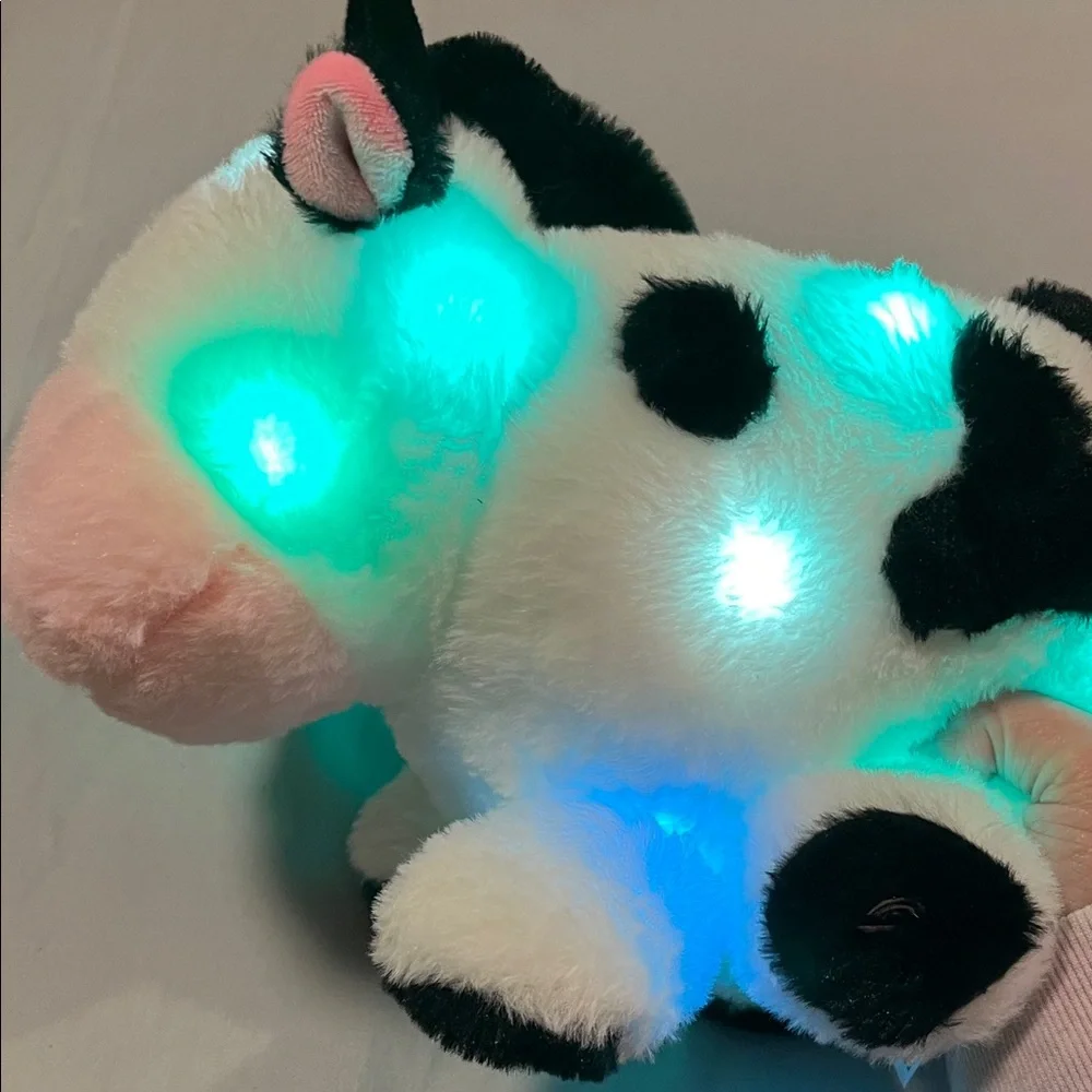 HOPEARL MUSICAL GLOW IN THE DARK LIGHT UP COW PLUSH HANDBAG STUFFED ANIMAL